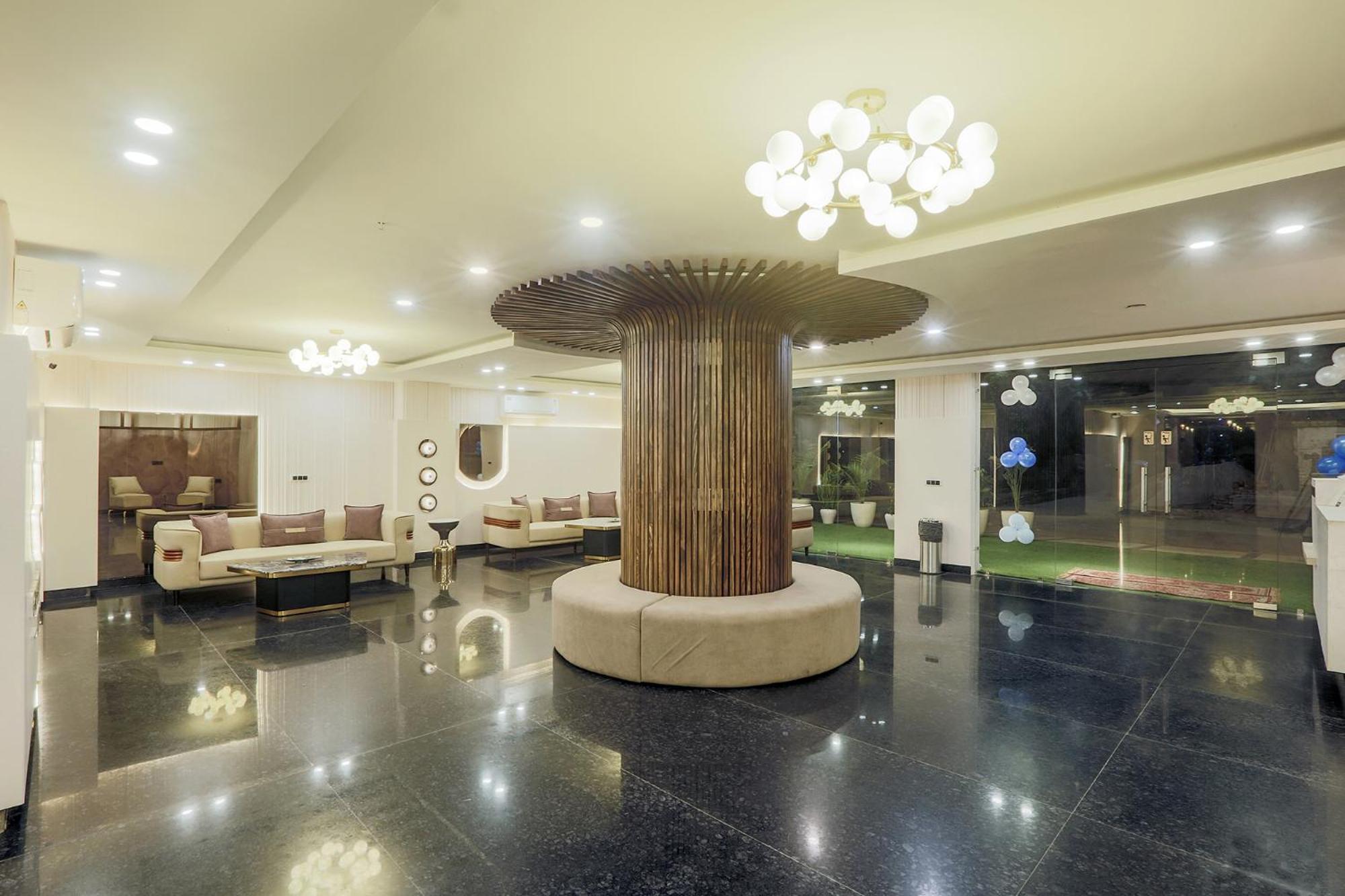 Hotel Green Lotus Luxe Gurgaon Exterior foto