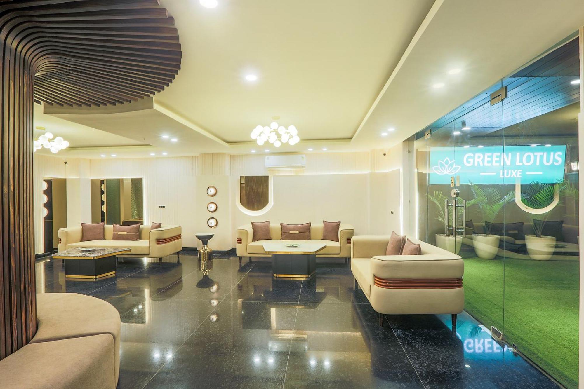 Hotel Green Lotus Luxe Gurgaon Exterior foto